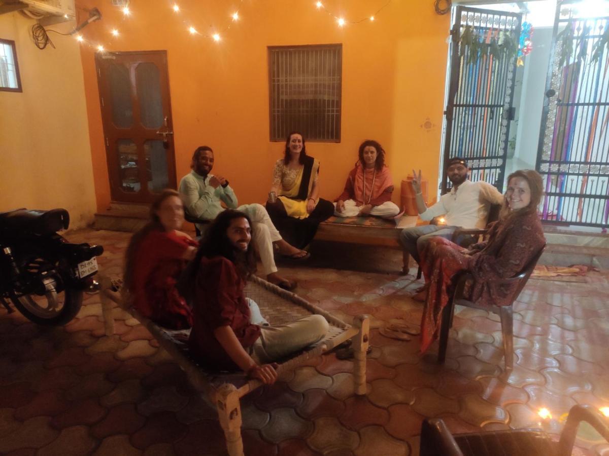Nidhivan Homestay Vrindāvan Esterno foto