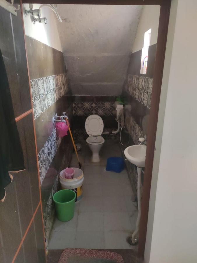 Nidhivan Homestay Vrindāvan Esterno foto