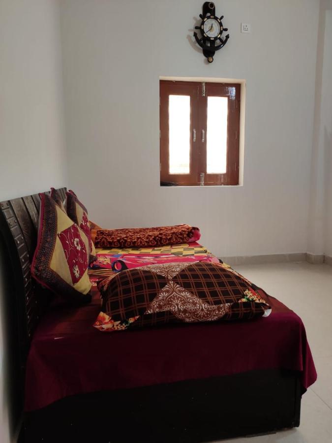 Nidhivan Homestay Vrindāvan Esterno foto