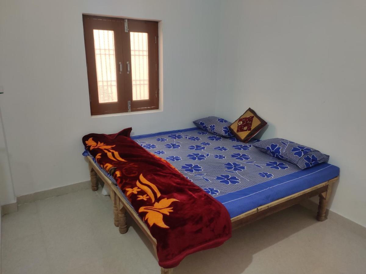 Nidhivan Homestay Vrindāvan Esterno foto
